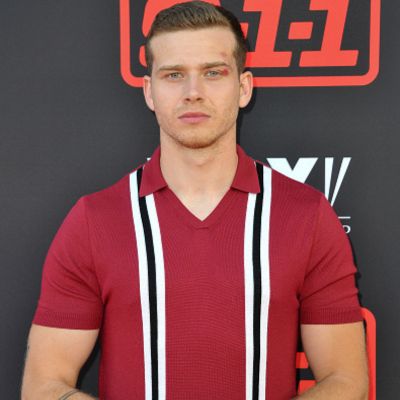 Oliver Stark